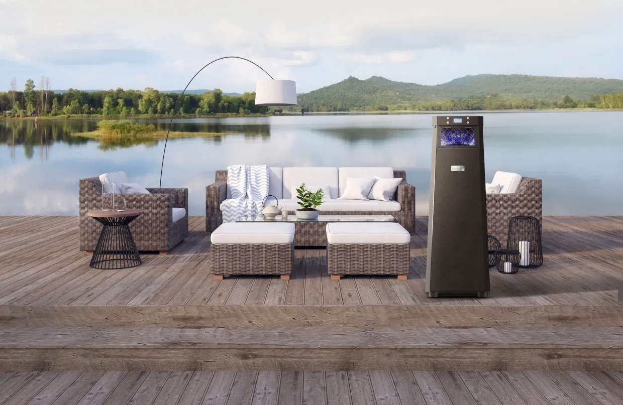 Showcase of Mosqitter - a non-toxic mosquito repellent.