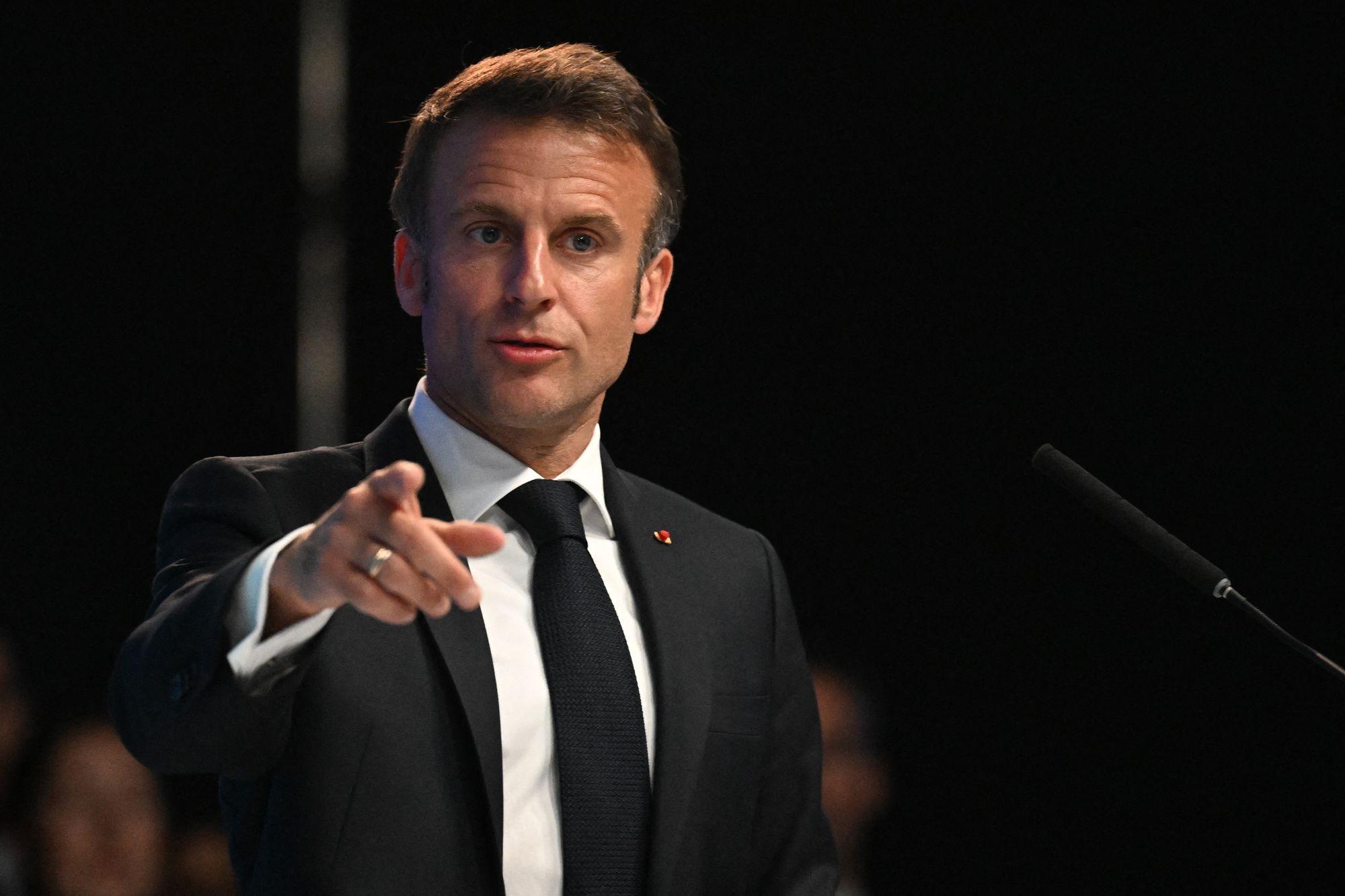 Macron promises new Russia sanctions, discusses French nuclear deterrent for Europe