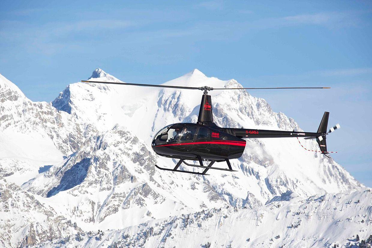 Helicopter crashes in Russia's Far East