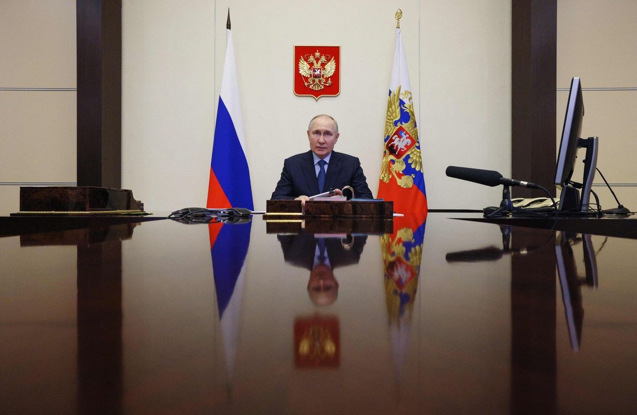 White House dismisses Putin's proposal for temporary government in Ukraine