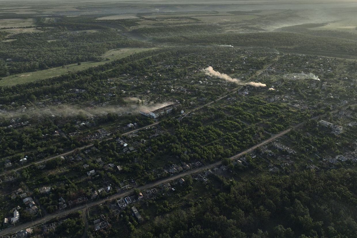 Russia massing troops for new assaults in Chasiv Yar, military warns