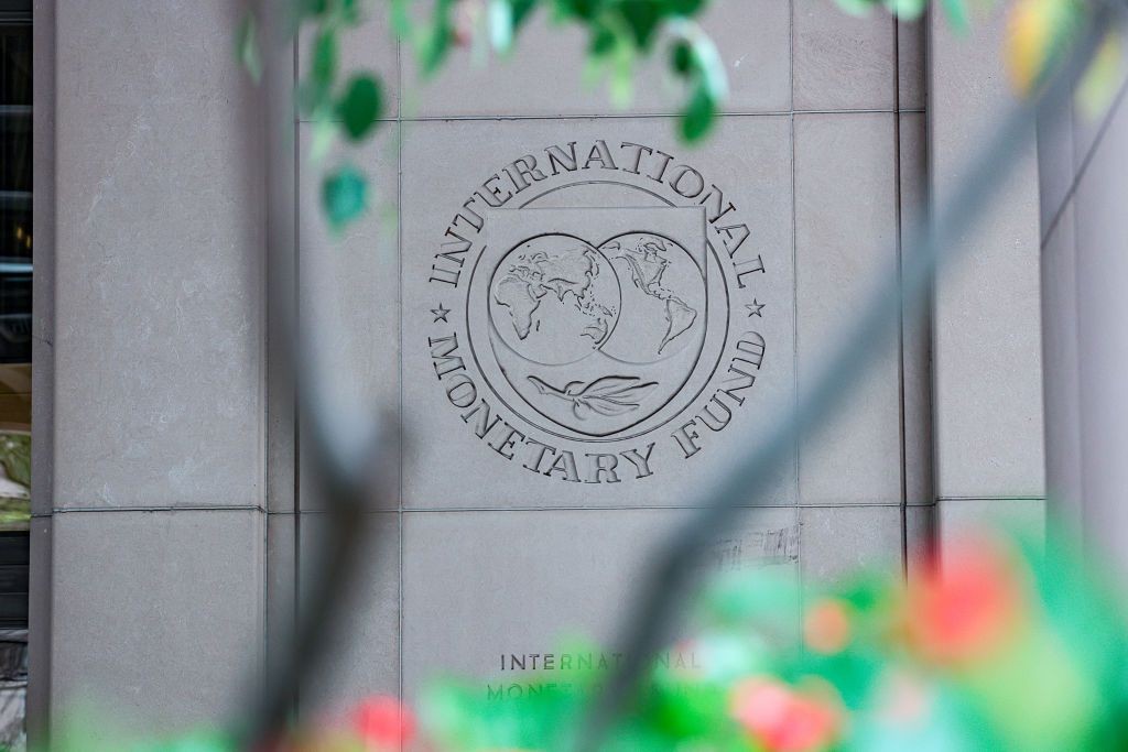 Ukraine receives $500 million in IMF funding, maintaining growth forecasts
