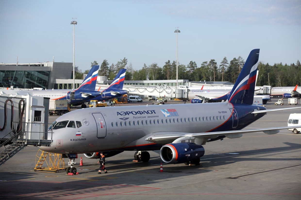 Drone threat reportedly causes mass flight delays in Russia's Moscow, St. Petersburg airports