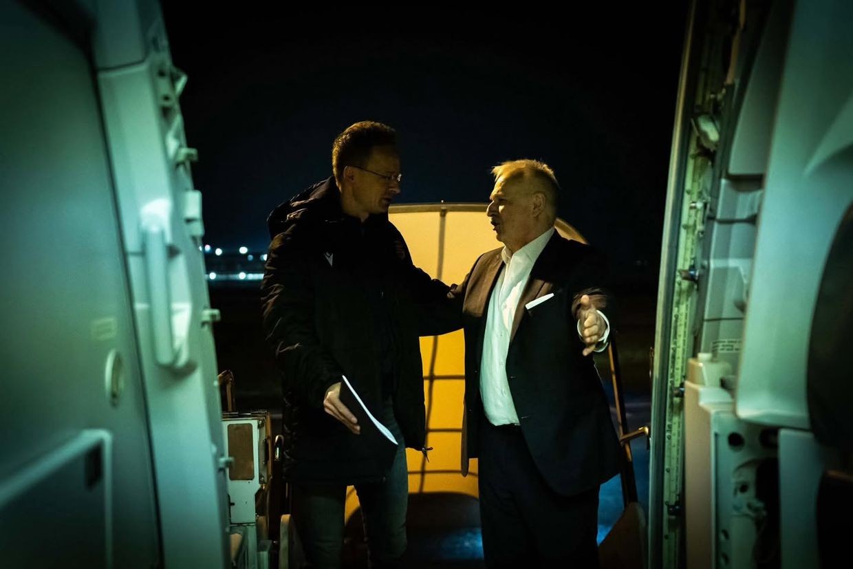 Hungarian FM visits Moscow, eyes further economic cooperation with Russia