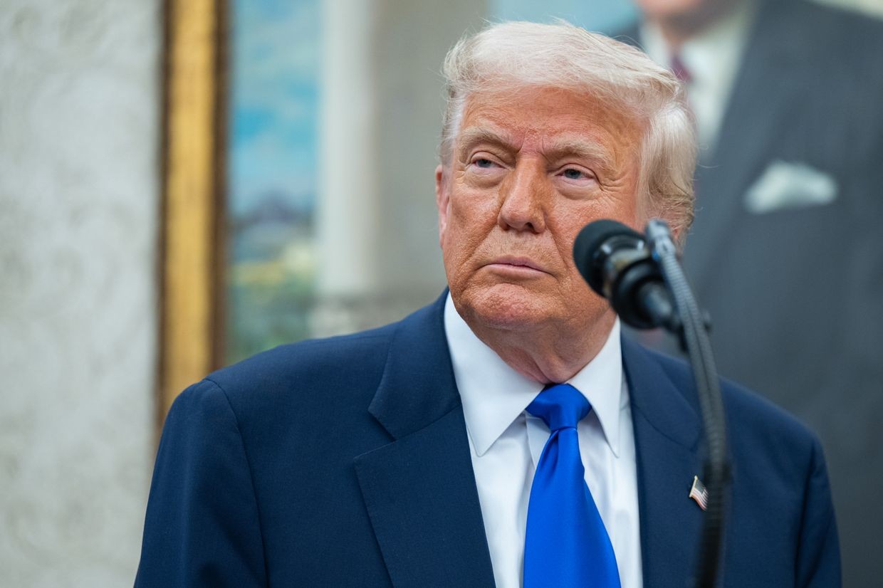 Trump says Putin called him to offer help with Iran
