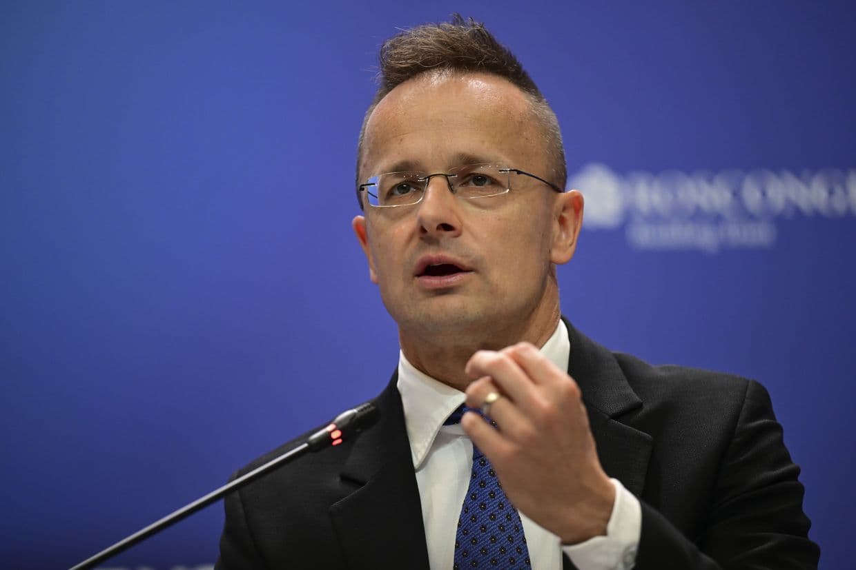 Hungary allegedly expels two 'spies' working at Ukraine's embassy, Ukraine retaliates with own expulsions