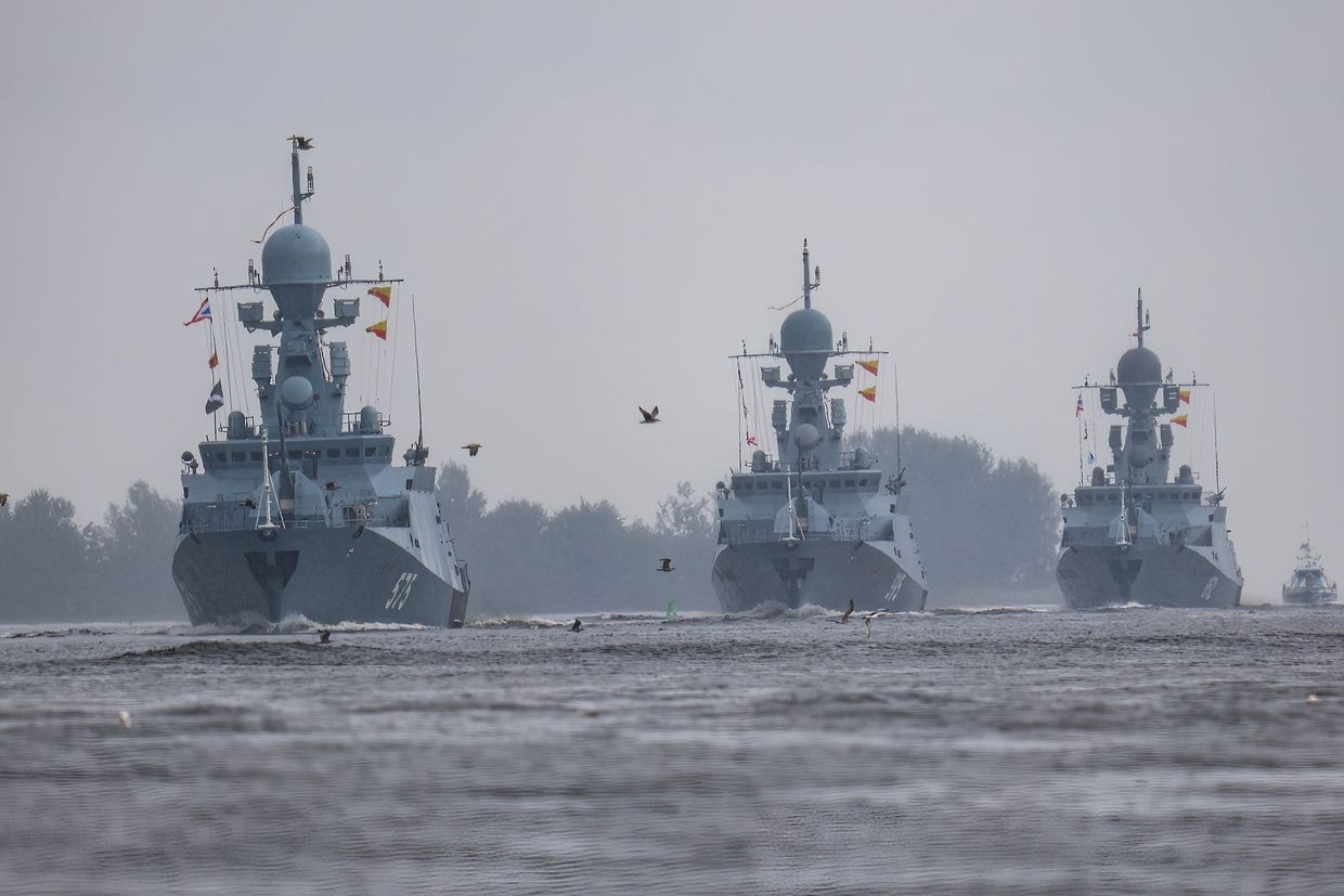 ST PETERSBURG, RUSSIA - 2024/07/21: Russian naval ships take part in the rehearsal of the Naval Parade in the morning in St. Petersburg in the Gulf of Finland. The main naval parade in honor of Russian Navy Day will take place on July 28 in St. Petersburg. (Photo by Artem Priakhin/SOPA Images/LightRocket via Getty Images)