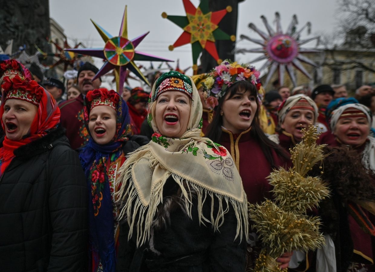 A huge crowd during the Christmas Stars Parade in Lviv, Ukraine on 8 Jan. 8, 2018.