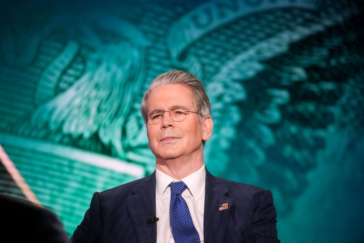 US lifts sanctions on Russian nationals, Russia-linked entities