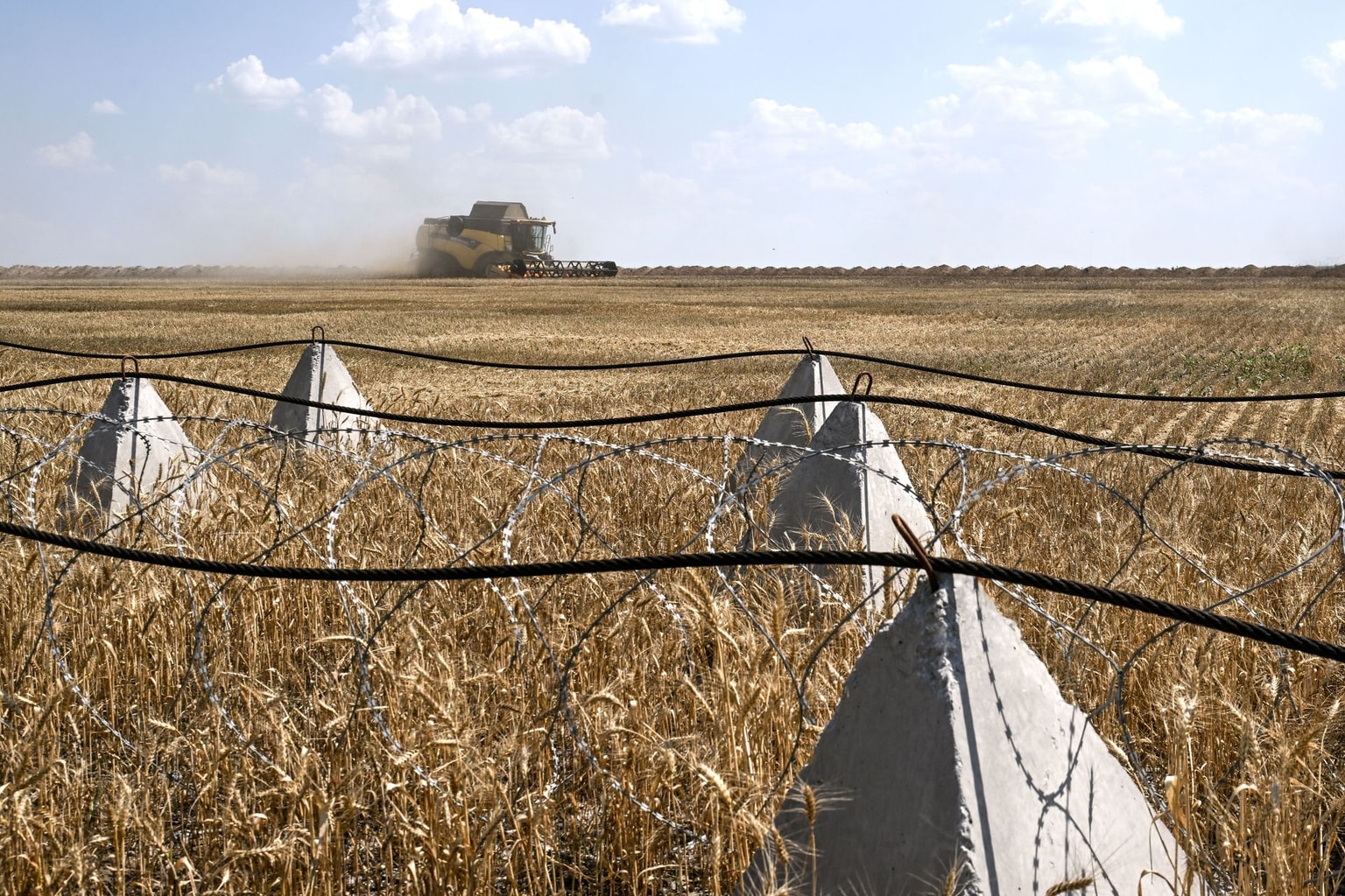Hungary doubles down on Orban-era ban of Ukrainian agriculture