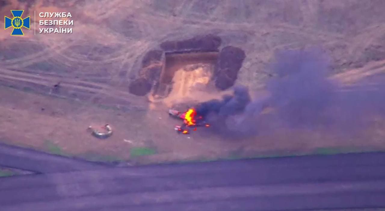 Ukraine war latest: SBU destroys 2 Russian drone-hunting aircraft, releases video