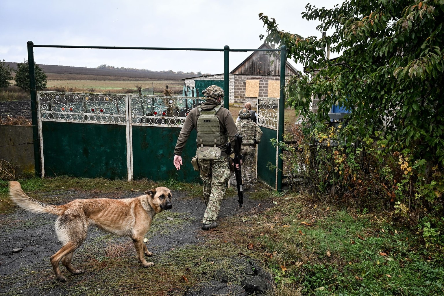 Ukrainian soldiers killed in Russian missile, drone strikes on Dnipropetrovsk Oblast, military says