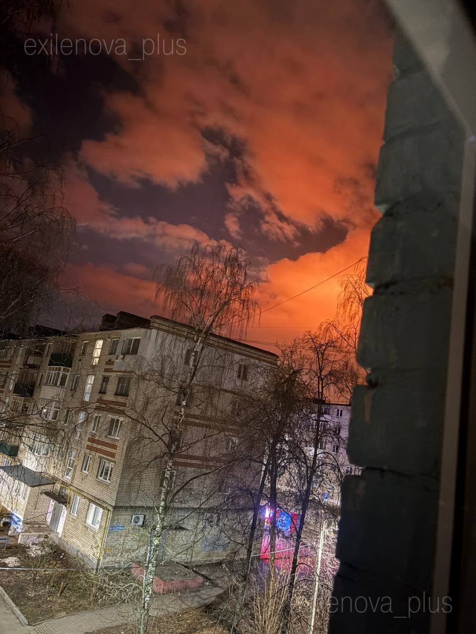 Fires light up the night sky in the city of Kstovo in Russia's Nizhny Novgorod Oblast following a purported strike on the Lukoil-Nizhegorodnefteorgsintez refinery overnight on April 5, 2026. (Exilenova/Telegram)