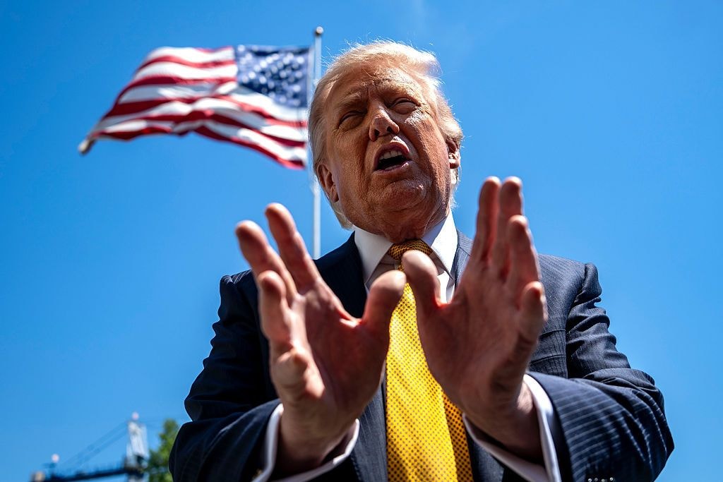 Trump denies understanding with Putin that Russia gets all of Donbas