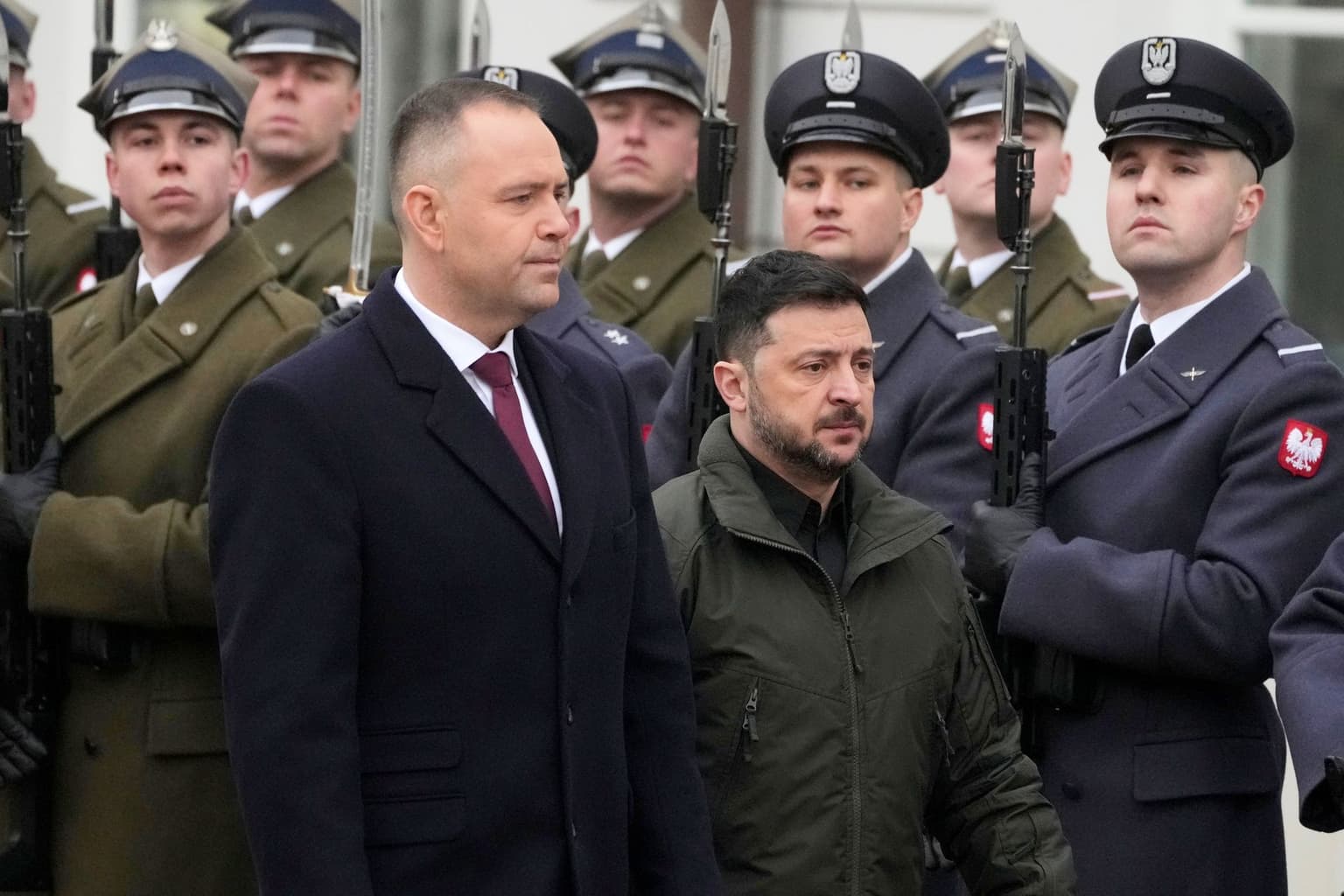 Polish President Karol Nawrocki (L) and President Volodymyr Zelensky (R) in Warsaw, Poland, Dec. 19, 2025
