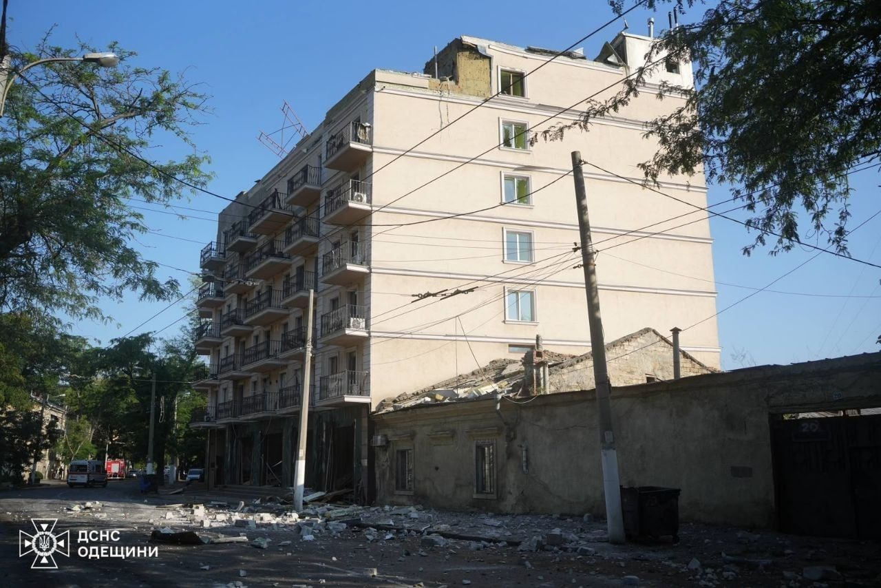Russian attacks kill 12, injure 90 across Ukraine as Odesa Oblast hit with missiles for fifth straight day