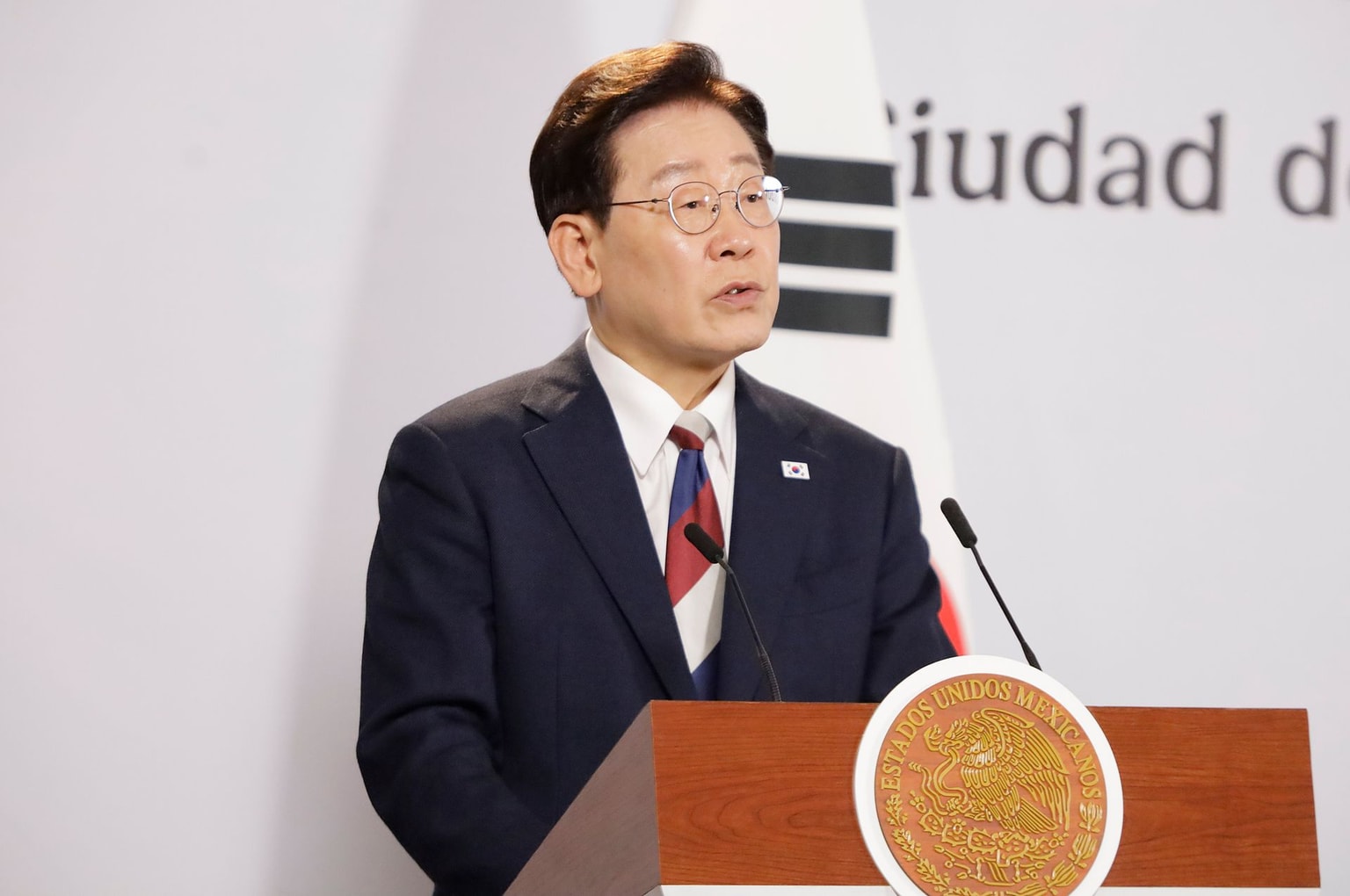 Lee Jae-myung, president of South Korea, holds a press conference at the National Palace in Mexico City, on Sept. 24, 2026. (Gerardo Vieyra/NurPhoto via Getty Images)